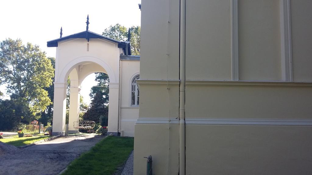 Agroturystyka "Palac W Janowie" Janów Quarto foto