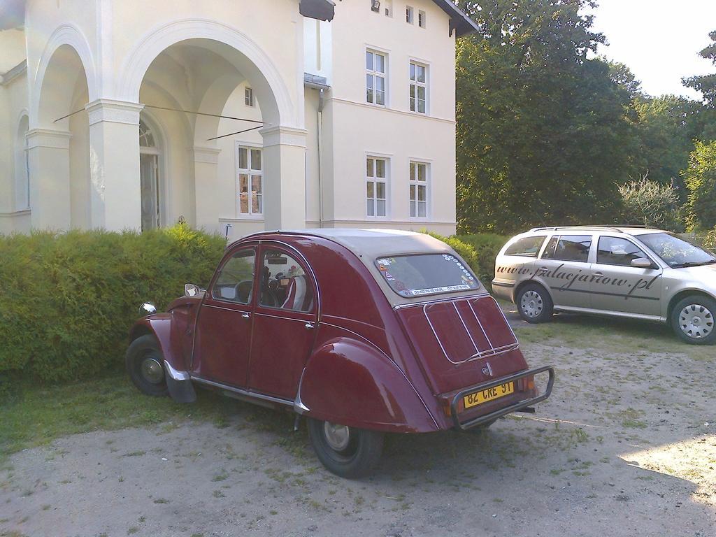 Agroturystyka "Palac W Janowie" Janów Exterior foto