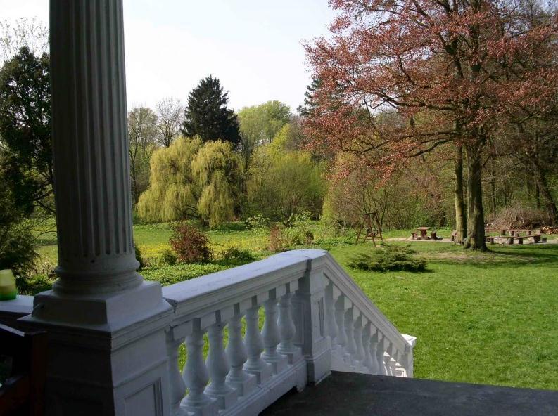 Agroturystyka "Palac W Janowie" Janów Exterior foto