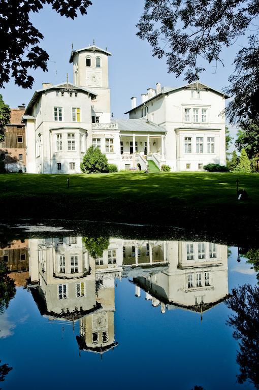 Agroturystyka "Palac W Janowie" Janów Exterior foto