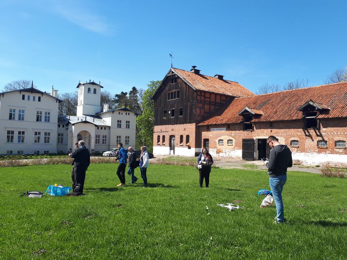 Agroturystyka "Palac W Janowie" Janów Exterior foto