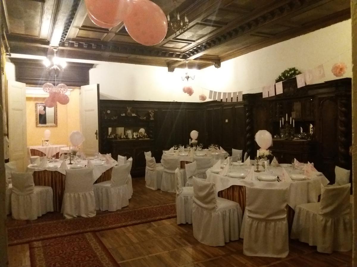 Agroturystyka "Palac W Janowie" Janów Exterior foto